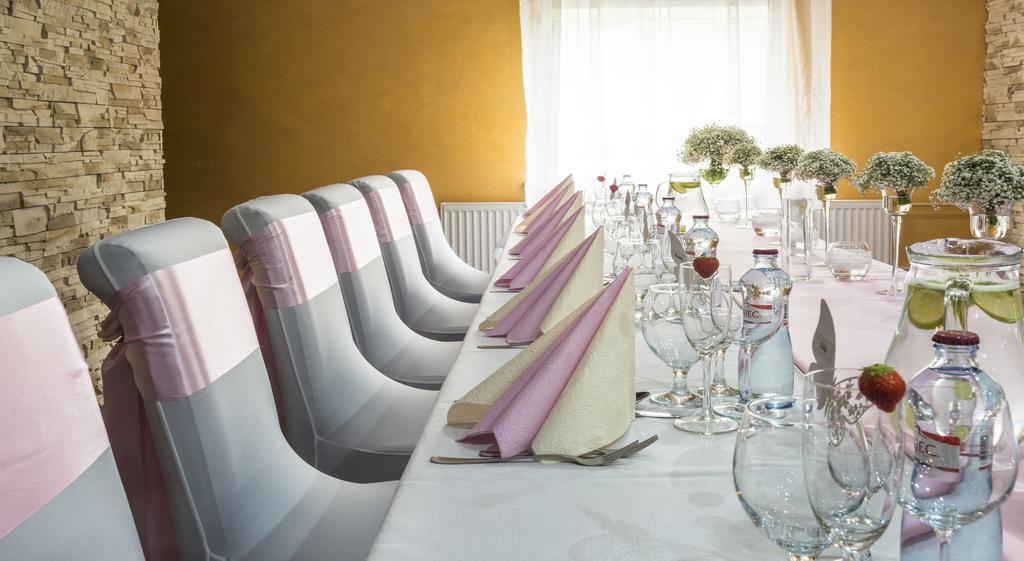 Hotel Polo Prešov Eksteriør billede